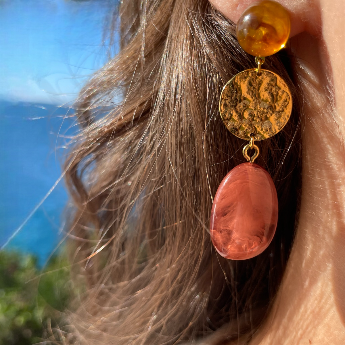 Boucles d’oreilles Marron & Doré Résine - Anavai