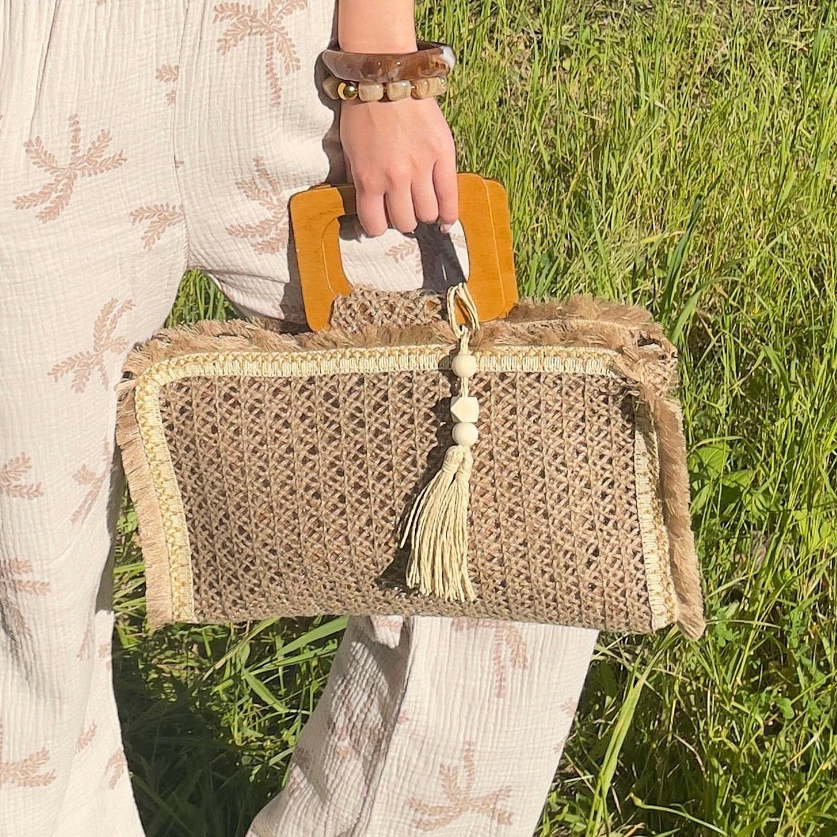 Sac à franges et pompon